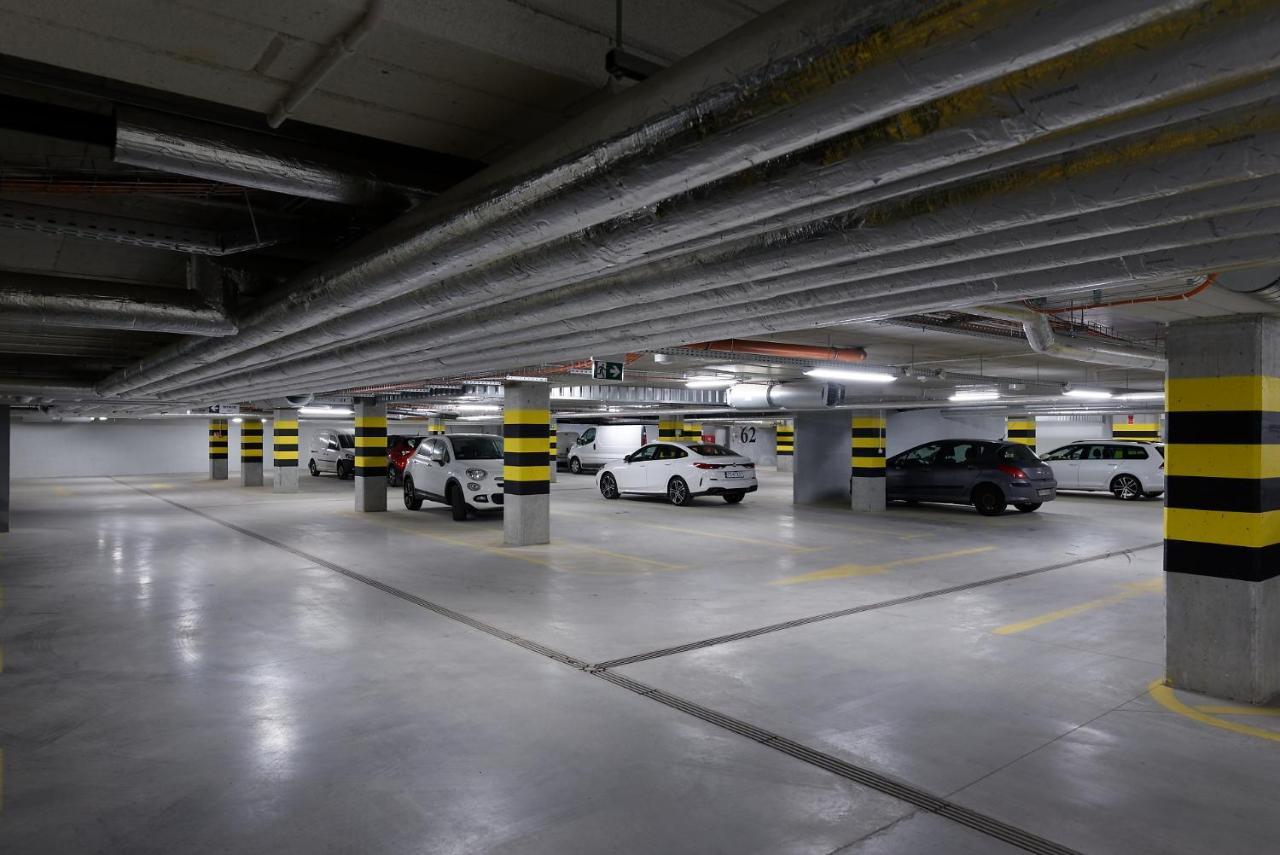 Zentrum II Apartament Parking By Impero Poznan Exterior foto